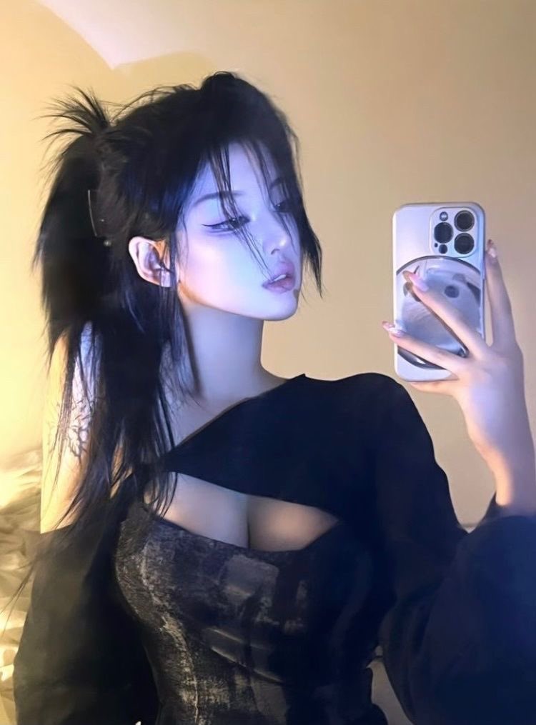 오랜만이지.❓ 너가 기대하던 완벽한 FD 여깄어.🖤

#펨돔 #FD #펨섭 #멜섭 #여왕깨기 #여공남수 #레즈