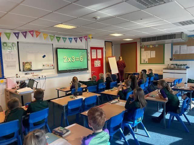This morning before break Y3 practised their 3 times tables to Ed Sheeran. Some great voices and moves!