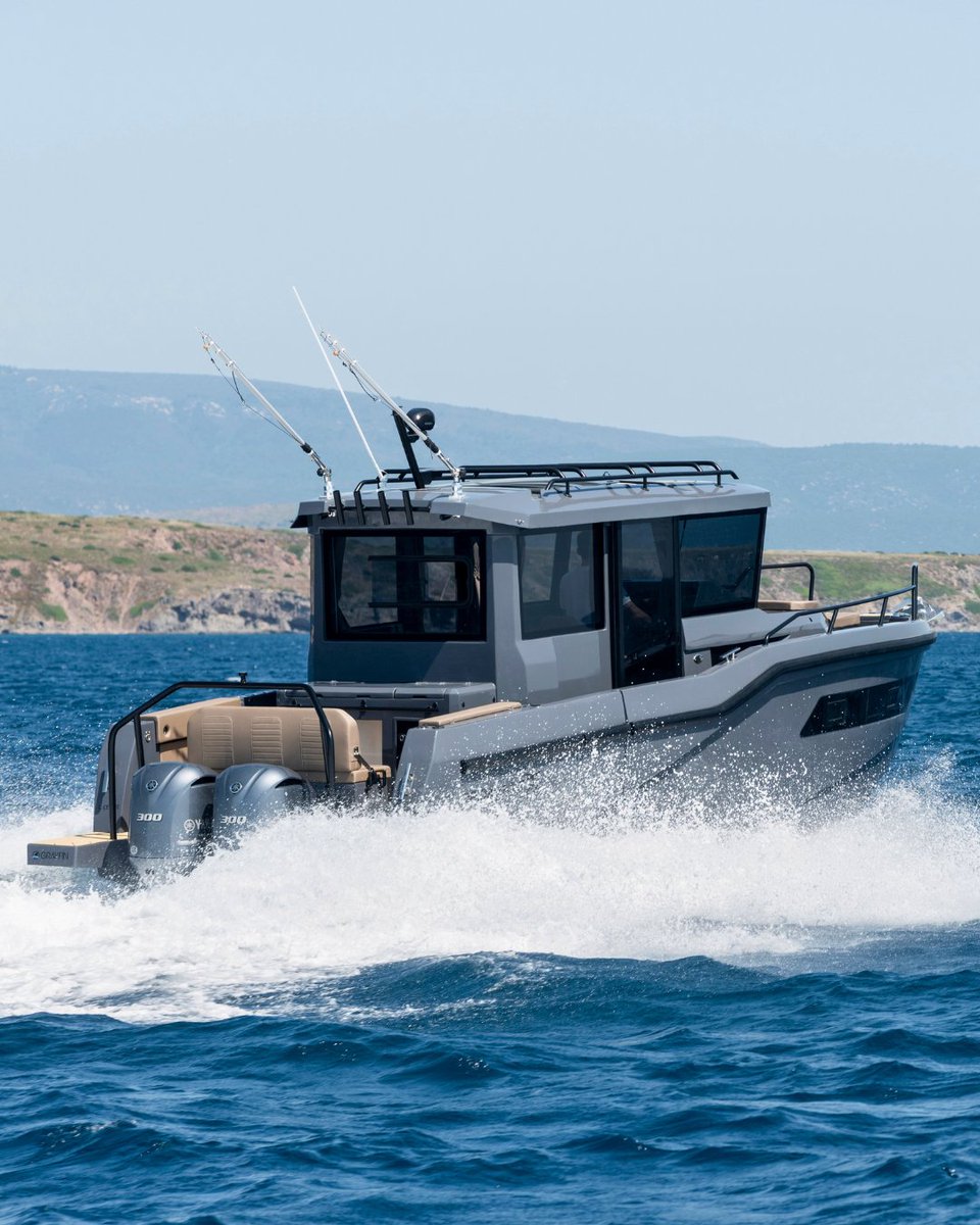 dromeasyachts's tweet photo. Every Dromeas begins with vision and precision. Vacuum-infused hulls, advanced composites, and hand-finished details - the hallmarks of true craftsmanship. https://t.co/QqIOrH3lT3