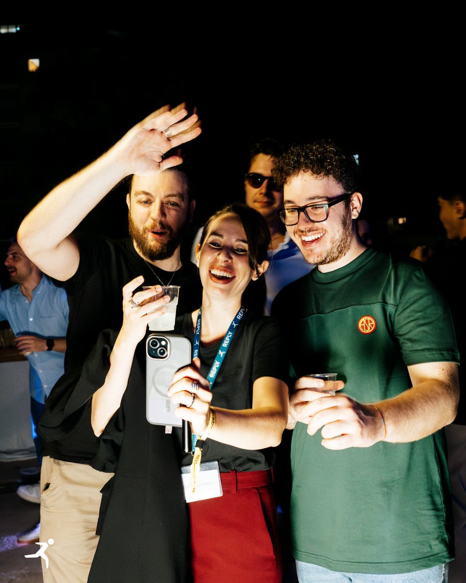 ReplyULabs's tweet image. #LifeAtReply Day 2025 🎉🌍

Thousands of Replyers, one global celebration: 85+ gatherings in Reply offices worldwide, same day, same energy 💚

Creativity, games, tournaments, knowledge sharing, and true connections... all in one day ✨

#Reply