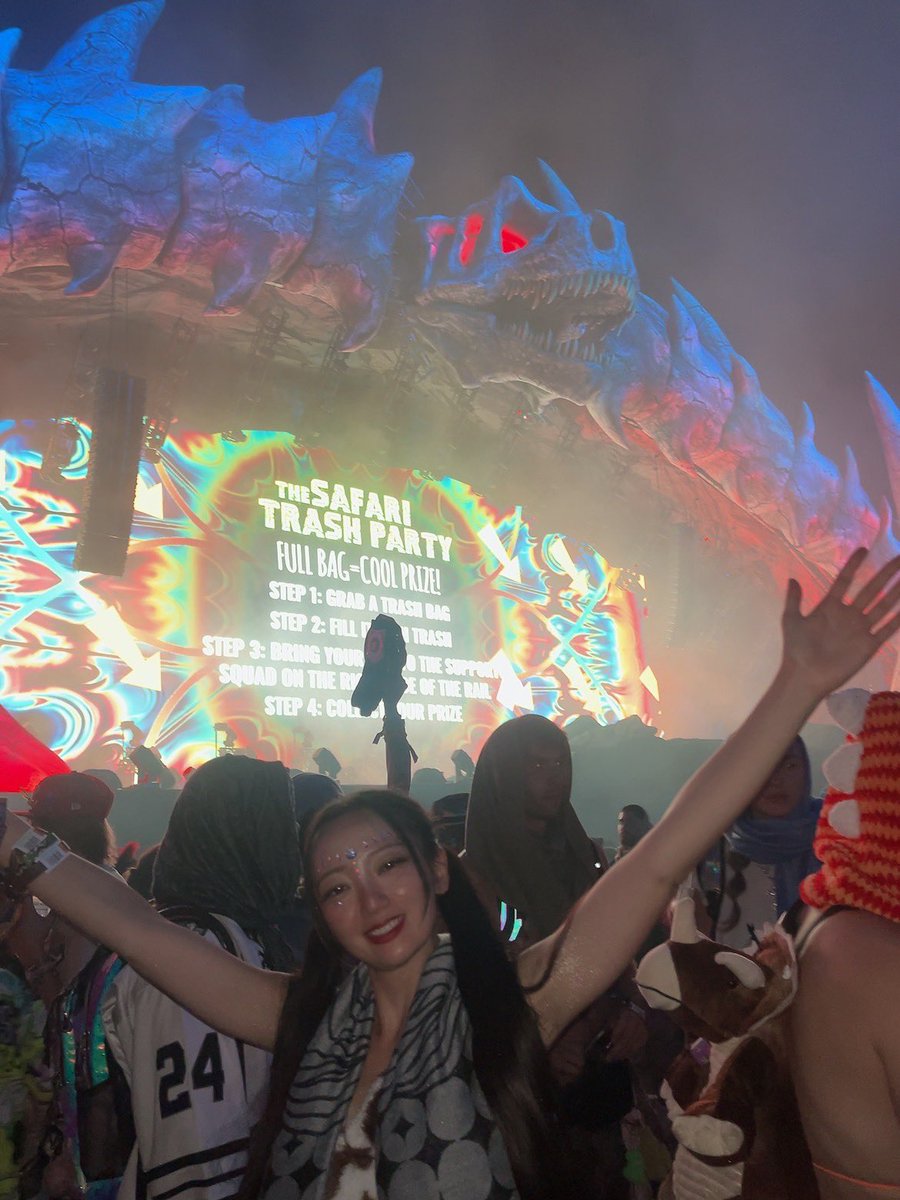 HAPPY LOST LANDS!