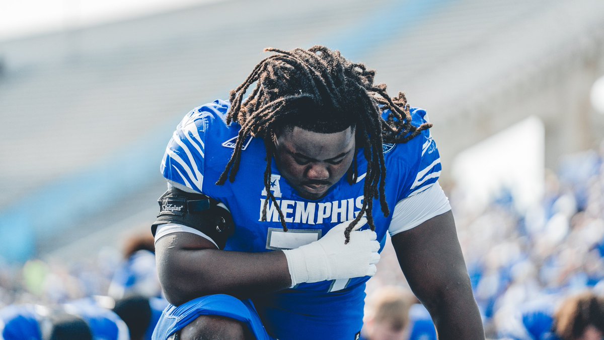 malachibreland1's tweet photo. Ⓜ️💙 https://t.co/DJTehmsvA4