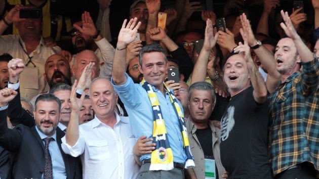 •“İnsanları iyi tanıyın, her insanı fena bilip kötülemeyin, her insanı da iyi bilip övmeyin.”
Her şey için teşekkür ederiz Sayın başkanım......