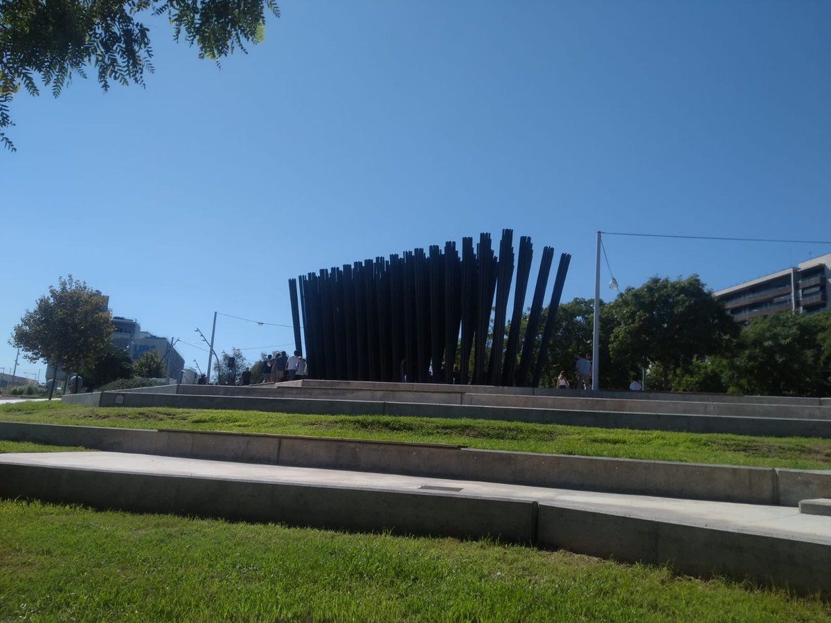 Avui un nou espai de memòria a Catalunya. Monument de record i homenatge als 1706 afusellats al Camp de la Bota