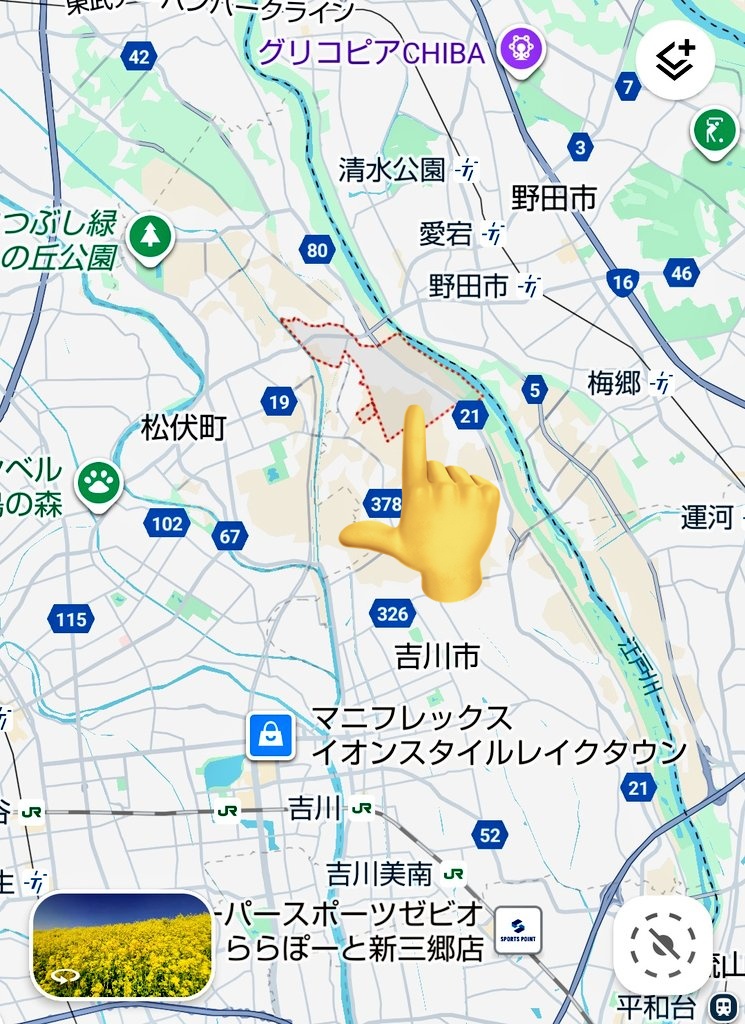 wasizu7masahiko's tweet photo. 🔶#拡散RP希望🔶
#迷子猫 #長期間迷子
❇️名前『トット🐱ちゃん』🐸
⭕#アメショー ハーフ
⭕オス♂🎏
⭕黄色の首輪（裏に連絡先あり)
⭕全身⇒黒と茶
顎⇒白
⭕️保護されて💖いませんか？(^-^;💦
⭕埼玉県 #吉川市上内川 ～迷子😢
⭕令和3年1月28日以降行方��明😭
#どんな些細な情報でもお願いします🙏 https://t.co/7jkg8EjXjr