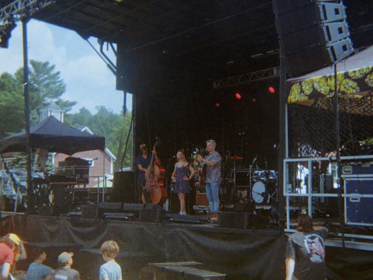 lserver362's tweet image. Strawberry Jam 8/09/2025 Stowe, VT, Mike &amp;amp; Tessa Gordon with Josh Weinstein on Lomography Tiger 110 on my Kodak Tele-Instamatic 608.