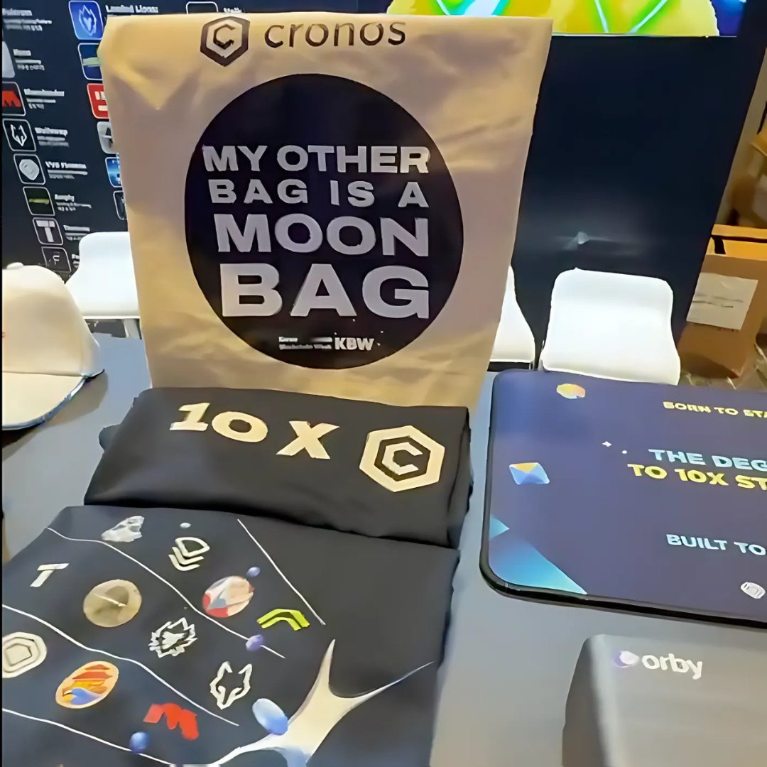 We are at the <a href="/kbwofficial/">#KBW</a>! 🇰🇷

Technically. Not really. But don't forget your $MOON bag when coming to the <a href="/cronos_chain/">Cronos</a> booth!

If you were making a stop at the Cronos booth right now, what's the ONE question you'd ask the team?