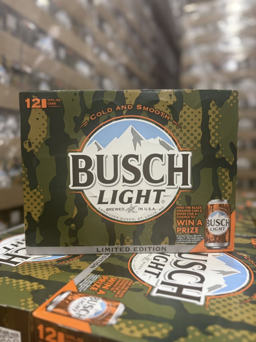 skeffdist's tweet image. First day of fall = first pour of our fall favorites 🍁✨
🍺 Busch Light Limited Edition Hunting Cans
🎃 O’Fallon Pumpkin & Vanilla Pumpkin Beer
🎃 Elysian Pumpkin Pack
#SkeffDist #BuschLight #OFallon #Elysian