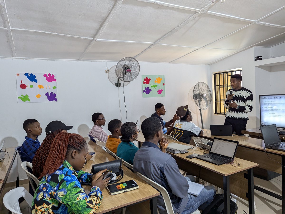 TFUGUyo's tweet image. From Gemma LLMs to Python foundations, participants left with working code and actionable skills. This is how technical education should be, practical and immediately valuable.
Shoutout to all our amazing workshop leaders!
#AICommunityDay #MachineLearningUyo #TechnicalWorkshops