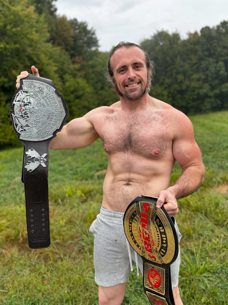 Monday reminder that I’m still a double champion baby.

BGW Heavyweight National Champion
Urban Legend Heavyweight National Champion

I’ve defended these titles in multiple states in multiple companies.(KY, WV, OH, AZ) 

#professionalwrestler #champion #evilnate