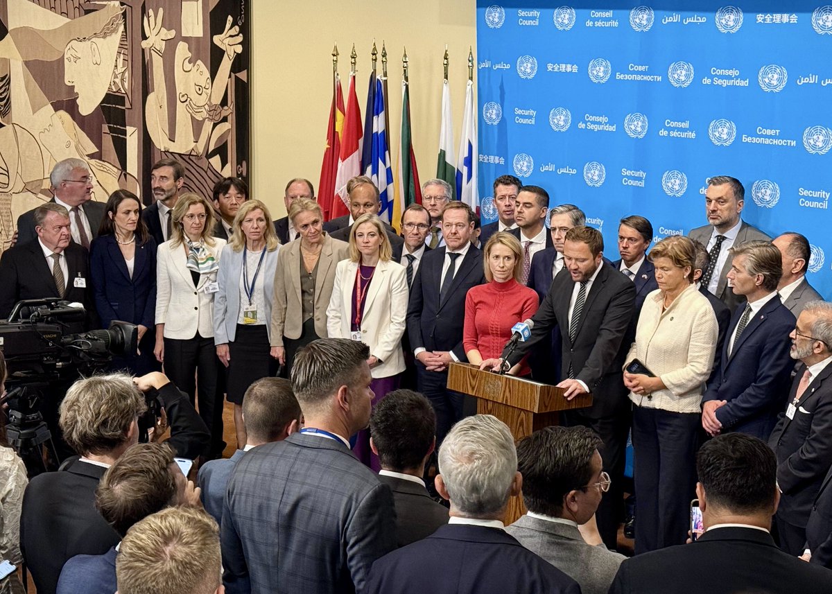 Denmark condemned Russia’s latest violation of Estonia’s airspace today in the #UNSC. 

With our allies, 🇩🇰 will continue to support 🇪🇪 in protecting its air, land &amp; sea borders. 

Our resolve to support 🇺🇦 in defending itself against 🇷🇺's  illegal invasion is only strengthened.