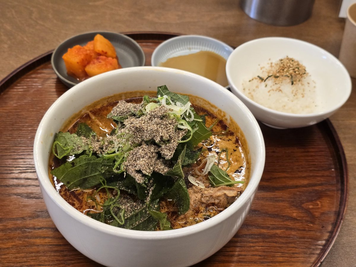 0_2_14_'s tweet image. 감자탕 좋아하면 제발 감자탕면을 먹어줘
인천 부평 「세밀」