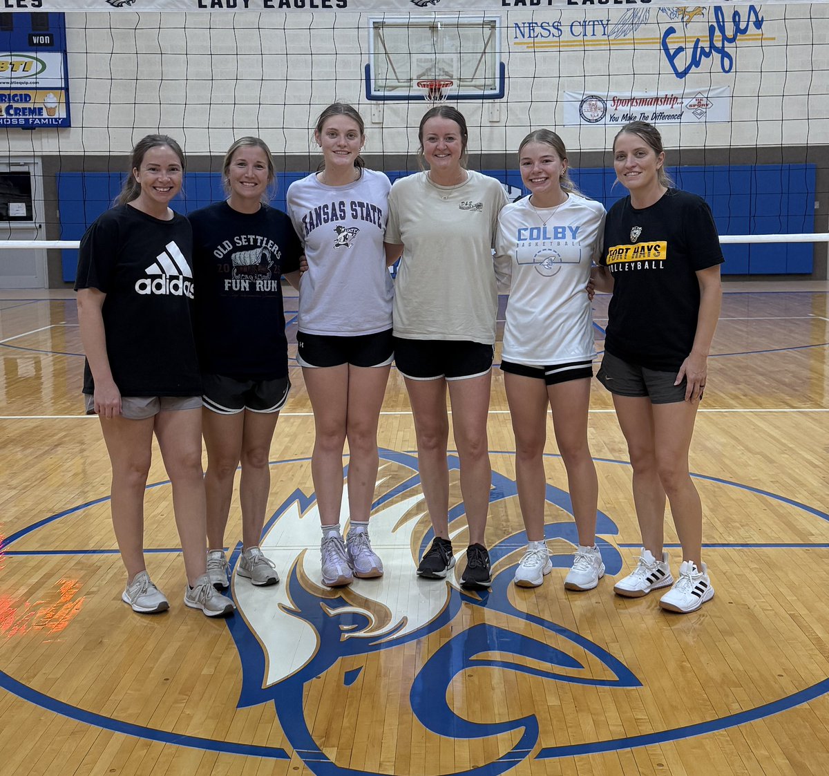 Congrats to our 2025 Women’s League Champions: Calm Your Hits 

Thank you to all the competitors, officials and score keepers for another great season!