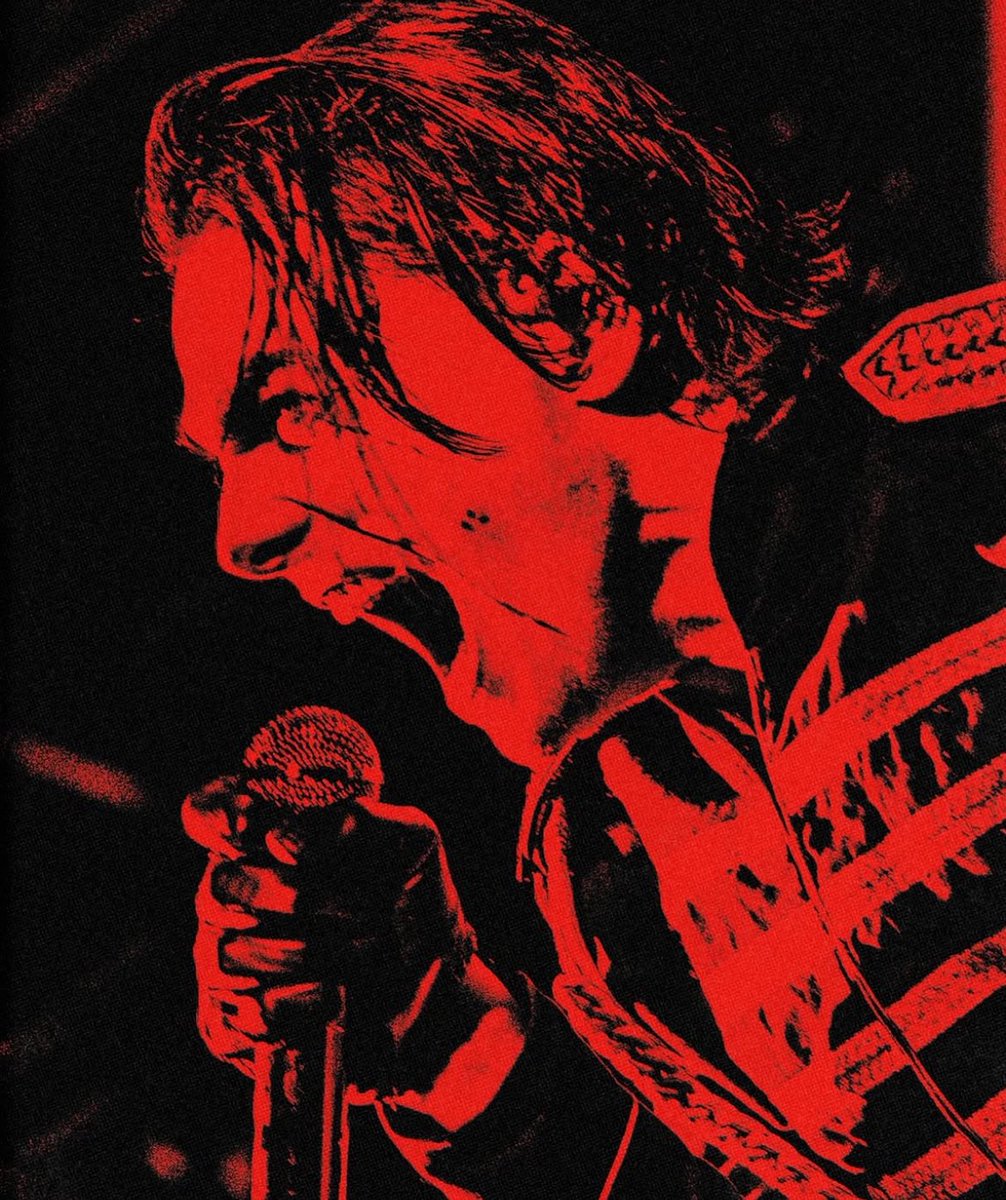 HELLO THIS PICTURE IS INSANE????

(Via thesadpunk_ on ig)