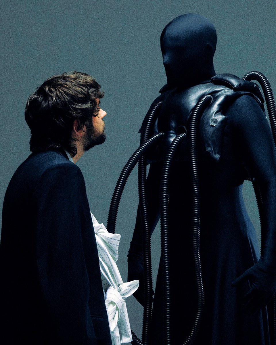 madeon's tweet image. 