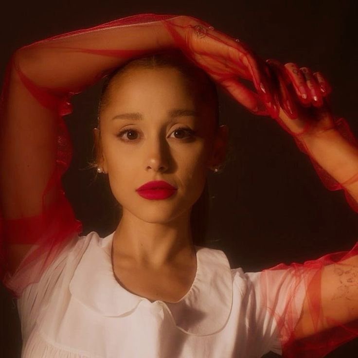 @velvetlafire || ARCHIVED tweet media