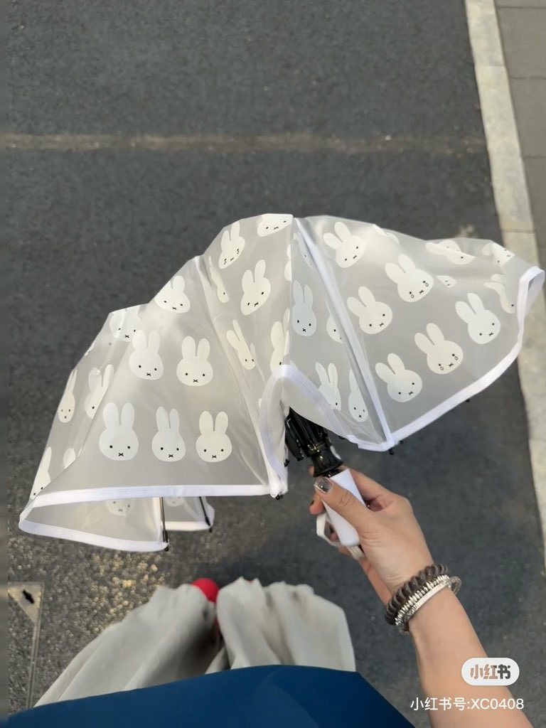 natshels's tweet photo. I SAY THIS : Cute stuff I found on Shopee 👌🏻🤩 https://t.co/JUpB464jOw