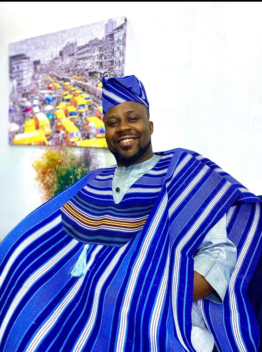 Happy birthday sir @cityofroyalapparel 
The man who does most of my native wears

I celebrate you sir
Happy birthday pastor Peter
I celebrate you so much.

Welcome to the 4th floor
I celebrate you