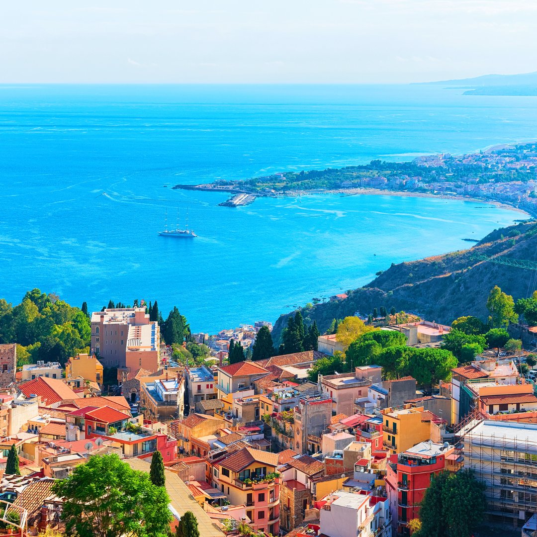 TheItalyBeacon's tweet photo. Taormina, Sicily! A forgotten gem with ancient Greek Theatre & Mount Etna views. Its vibrant, beautiful culture shines, yet few know Christ. Pray for the gospel to advance among these Sicilians🙏. Learn more: https://t.co/UZ5ST6KCn4 #Taormina #PrayForItaly #PracticalMissions https://t.co/uD0jJArk1r
