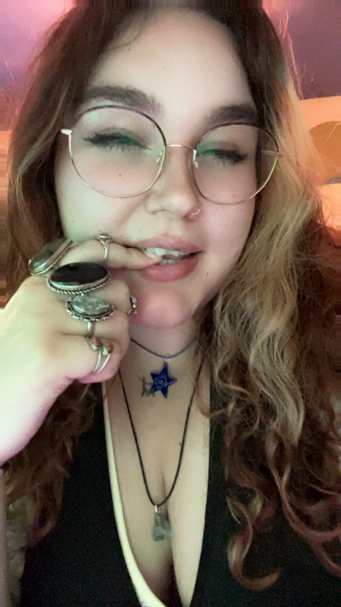 Fee⁺‧₊˚ tweet media