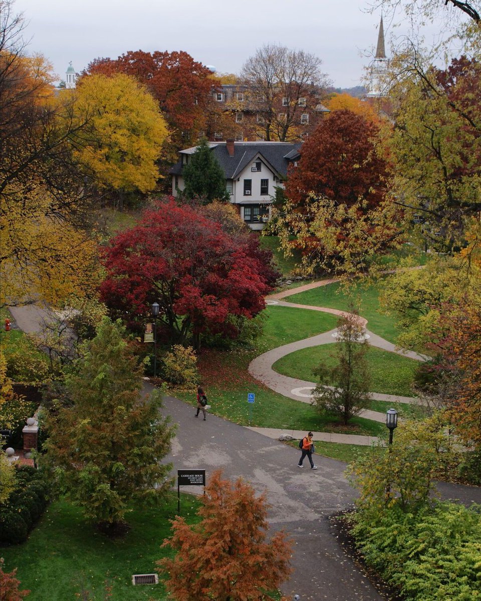 There’s nothing quite like campus in the fall 🍂 Happy first day of the season, ChathamU! Cozy vibes, chilly mornings, and picture-perfect leaves are on the way. 🍁✨