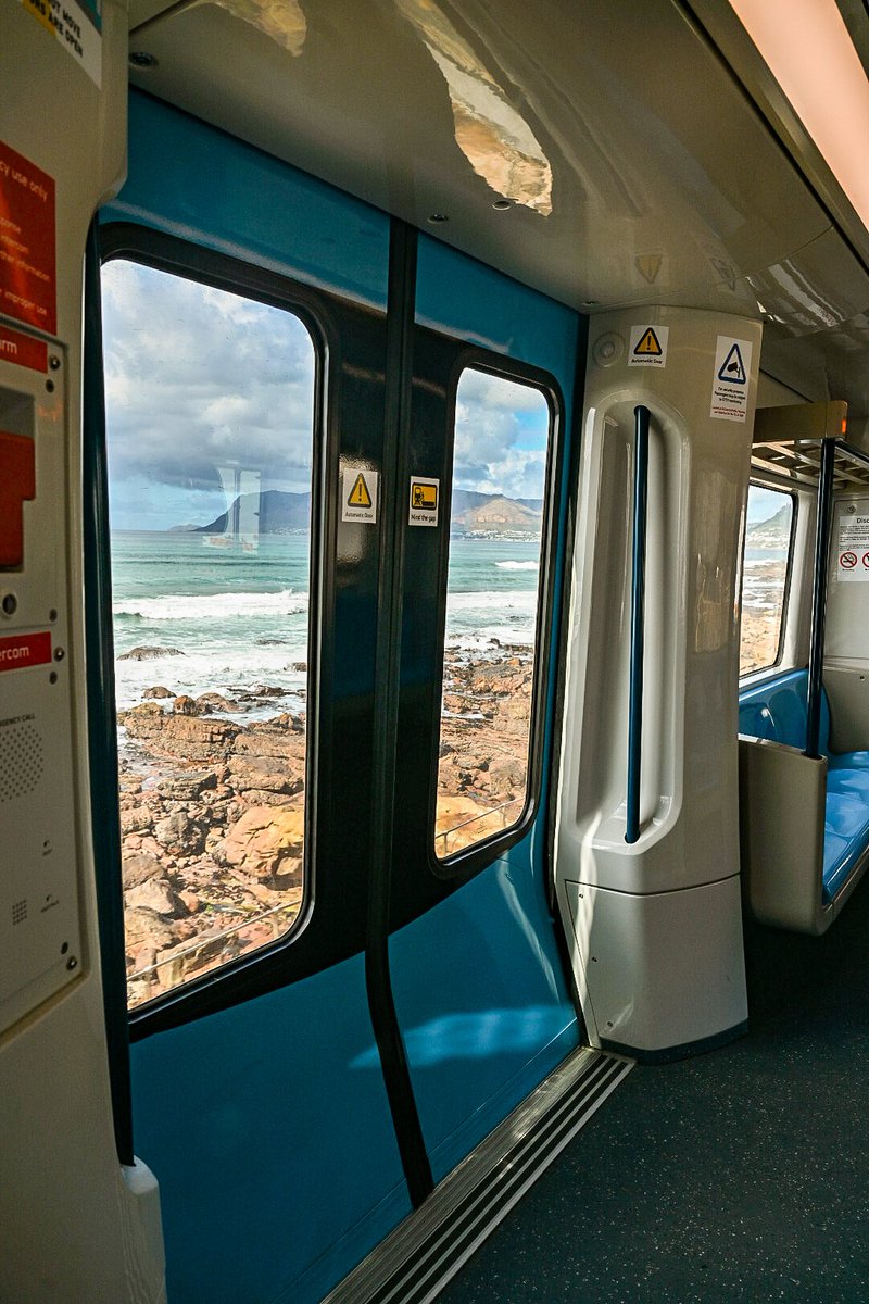 MetrorailWC's tweet image. 🚆🌊 From Cape Town to Fish Hoek by train, then off to Cape Point by shuttle – celebrating Heritage &amp;amp; Tourism Month with @SANParks @CapePointSA #PeoplesTrain 🚆💙 #AccessWeek #IsitimelaSabantu
@PRASA_Group
