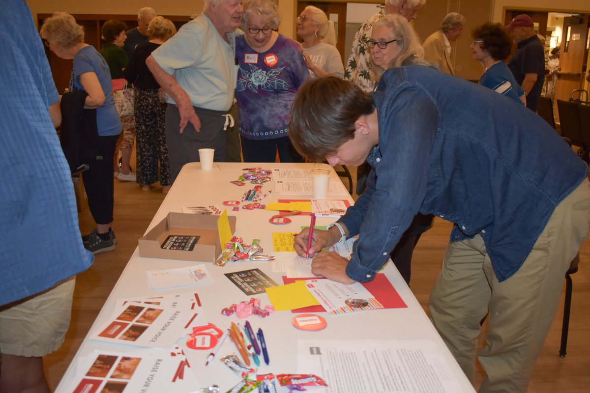 One recent evening, nearly 80 people gathered in Aurora, CO to hear from RESULTS founder <a href="/samdaleyharris/">Sam Daley-Harris</a>: “I want people to realize that they can make a difference with their voices beyond their wildest dreams.”

Read more on our blog: results.org/blog/coloradan…