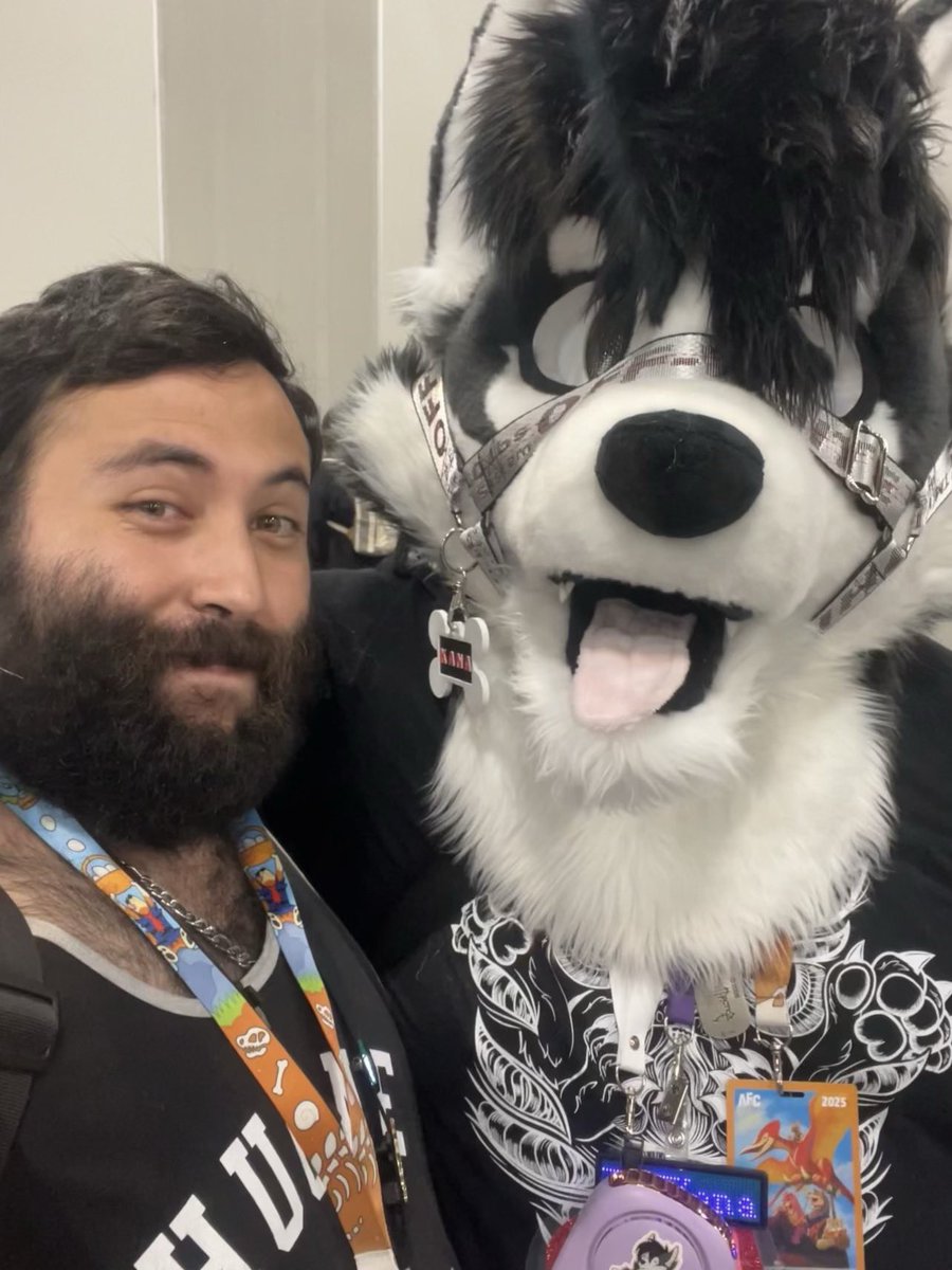 AFC 1st con ever and… I can’t stop crying🥺 the best experience of my life THANK YOU <a href="/AnotherFurryCon/">Another Furry Con | Sept 19-21, 2025</a> . To all the friends I met plz HMU I wanna make more memories with all you wonderful people💖
#furry #AFC2025 #furryconvention #furrycon #gaybear #furryfandom #furrycommunity 💖