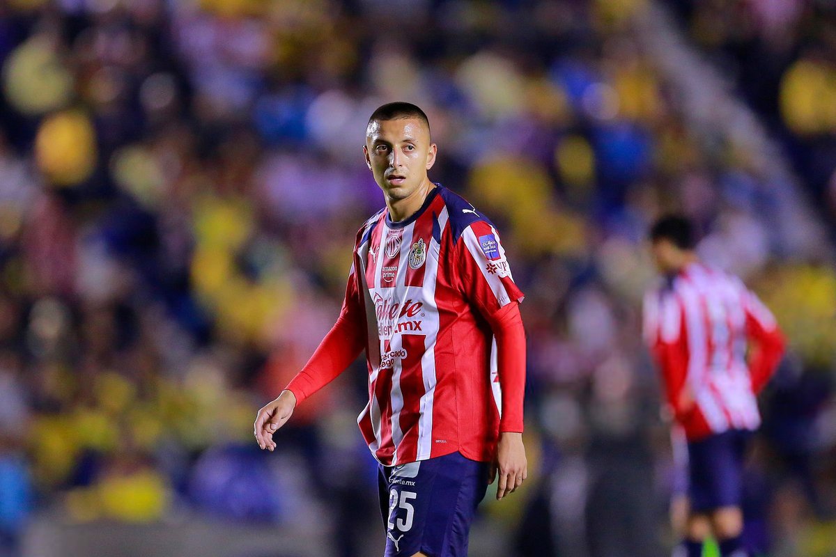 🚨 ÚLTIMA HORA: Roberto Alvarado NO viajó a París porque en el Guadalajara saben que NO ganará el Balón de Oro.

Ningún representante de Chivas asistirá a la ceremonia.
<a href="/marca/">MARCA</a>