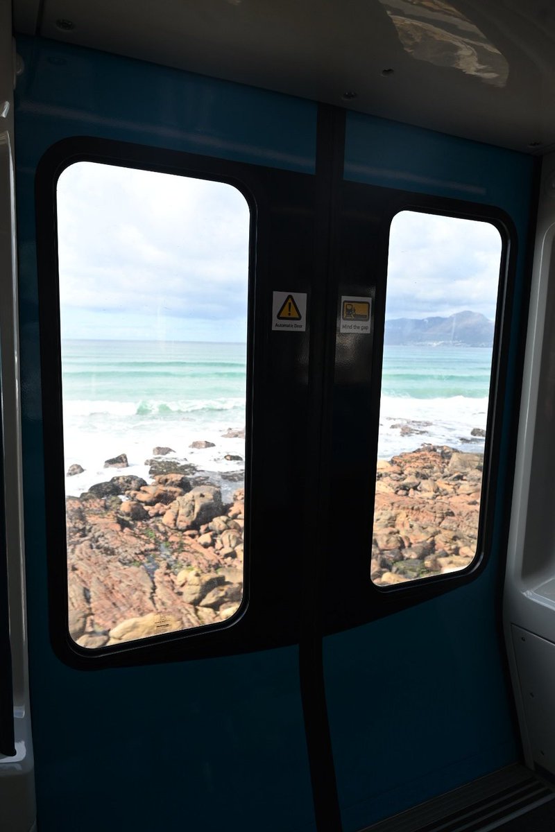 MetrorailWC's tweet image. 🏞️ A curated trip connecting people, places &amp;amp; history! 🚆✨ Cape Town ➡️ Fish Hoek ➡️ Cape Point #AccessWeek.
Commuters enjoyed the scenic Southern Line ride &amp;amp; breathtaking Cape Point views – all for just R150 p.p! 🌊 #IsitimelaSabantu #PeoplesTrain  @SANParks @CapePointSA
