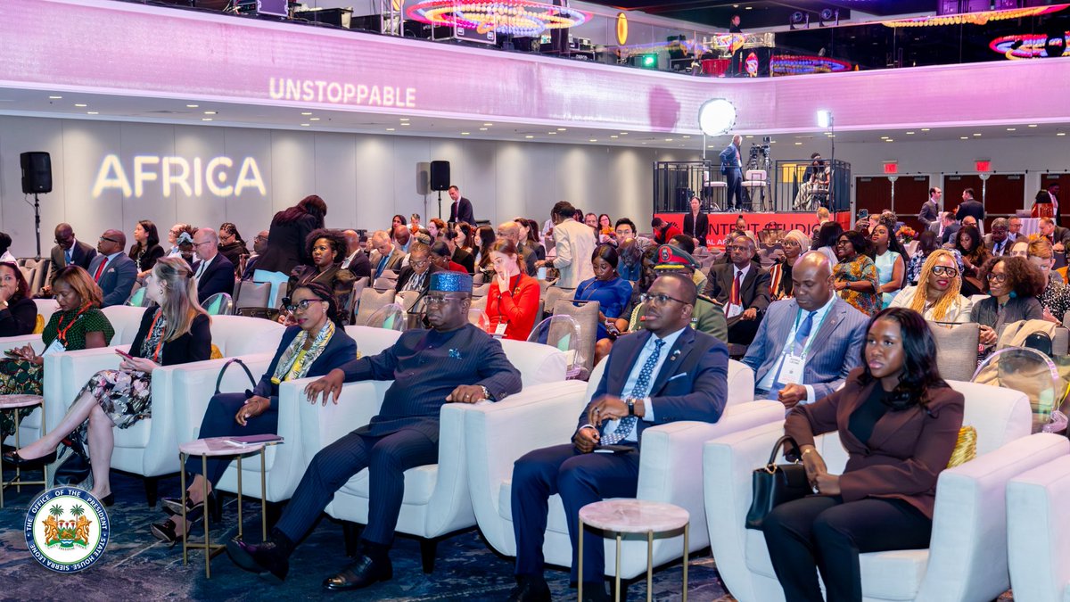 julius_maadabio's tweet photo. This morning in New York, I discussed with Dr. Vera Songwe at the Unstoppable Africa event, themed: Trade Winds of Change: Africa's New Agency in South-South Alliances. I highlighted our government's progress in positioning Sierra Leone as a key trading partner and improving trade structures. 

As ECOWAS chair, I reaffirmed my commitment to working with other Heads of State to strengthen regional ties for a prosperous future for our youth and people.