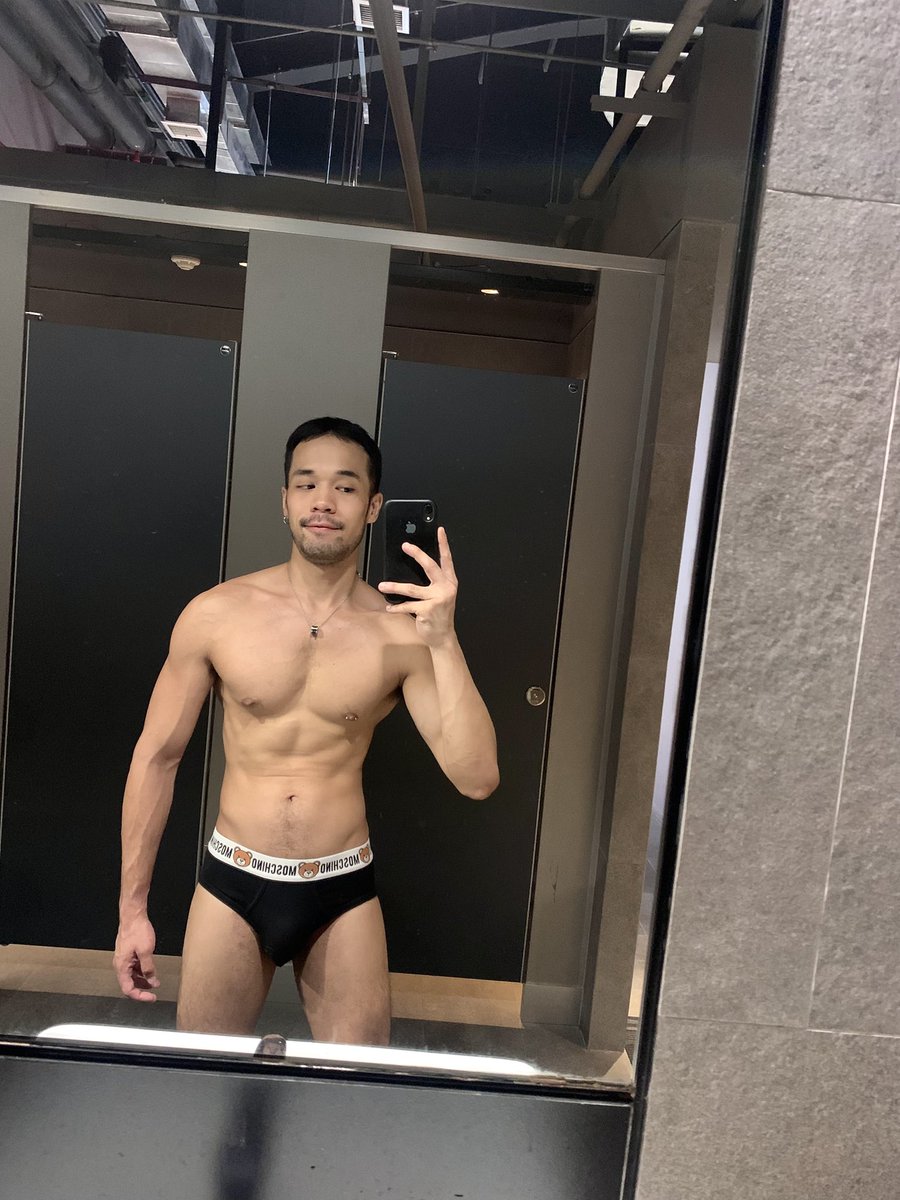 Julien tweet media