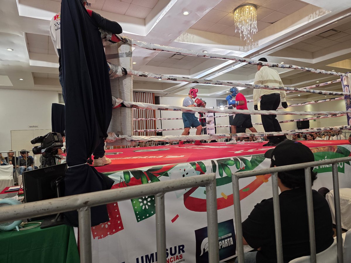 GAPAV3's tweet image. Exitosos resultaron los encuentros de boxeadores profesionales el pasado 20 de septiembre. Nos vemos en la próxima! 🥊