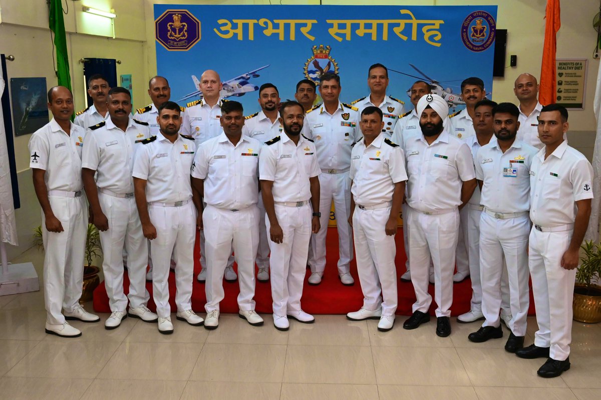 IN_Garuda's tweet photo. @IN_Garuda hosted a #AabharCeremony to honour the retiring sailors &amp; their families for their devoted service to the nation. Commanding Officer felicitated them with gratitude as they stepped into a new chapter beyond the uniform. #IndianNavy #ServicewithHonour https://t.co/TRbzKxNOli
