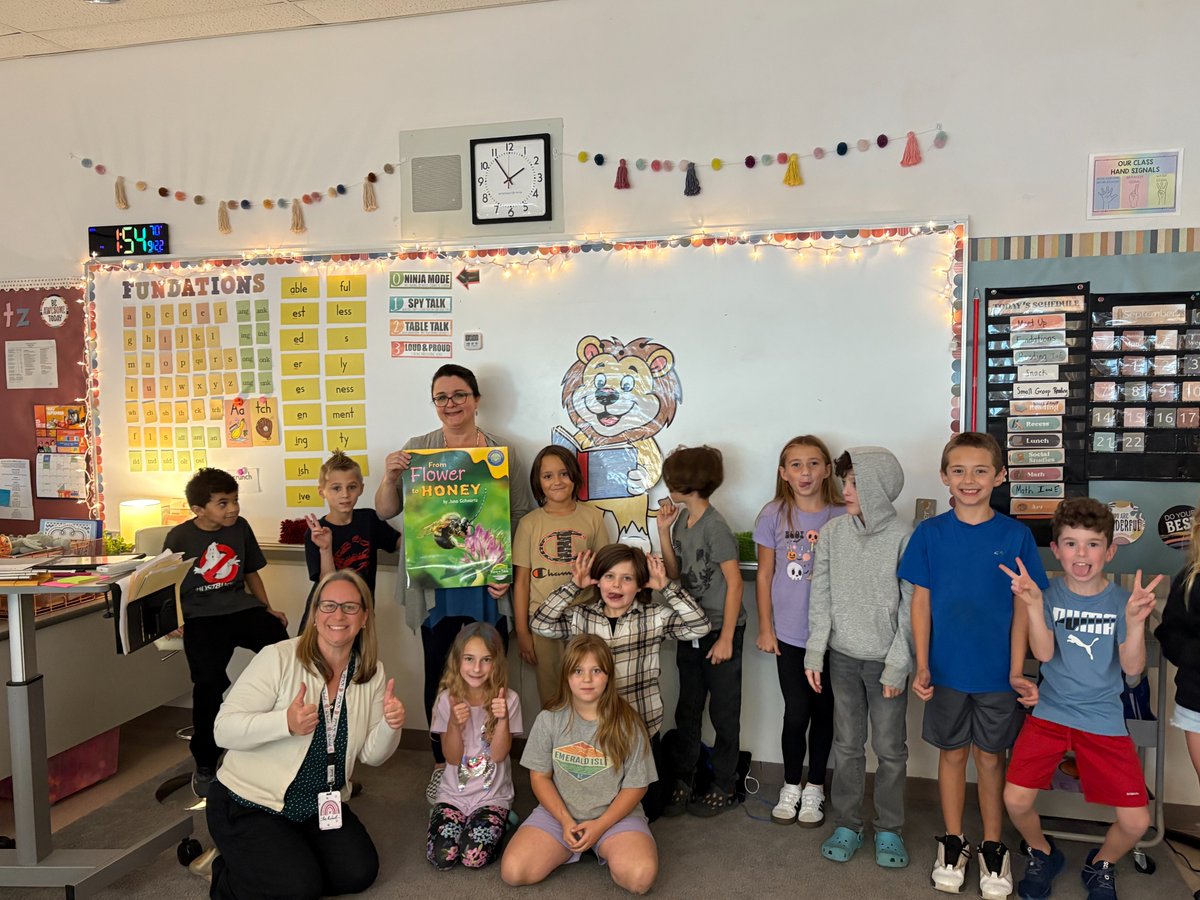 Lincoln Elementary School tweet media