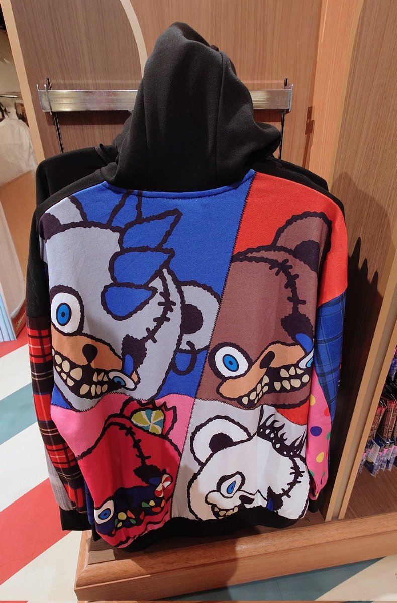 おはようございます😊
秋分の日で祝日です
まだ暑い日もありそうですが衣替えもそろそろかな？
今日もよろしくお願いします🤎🤍🩵🩷
#USJファン
#ハミクマ