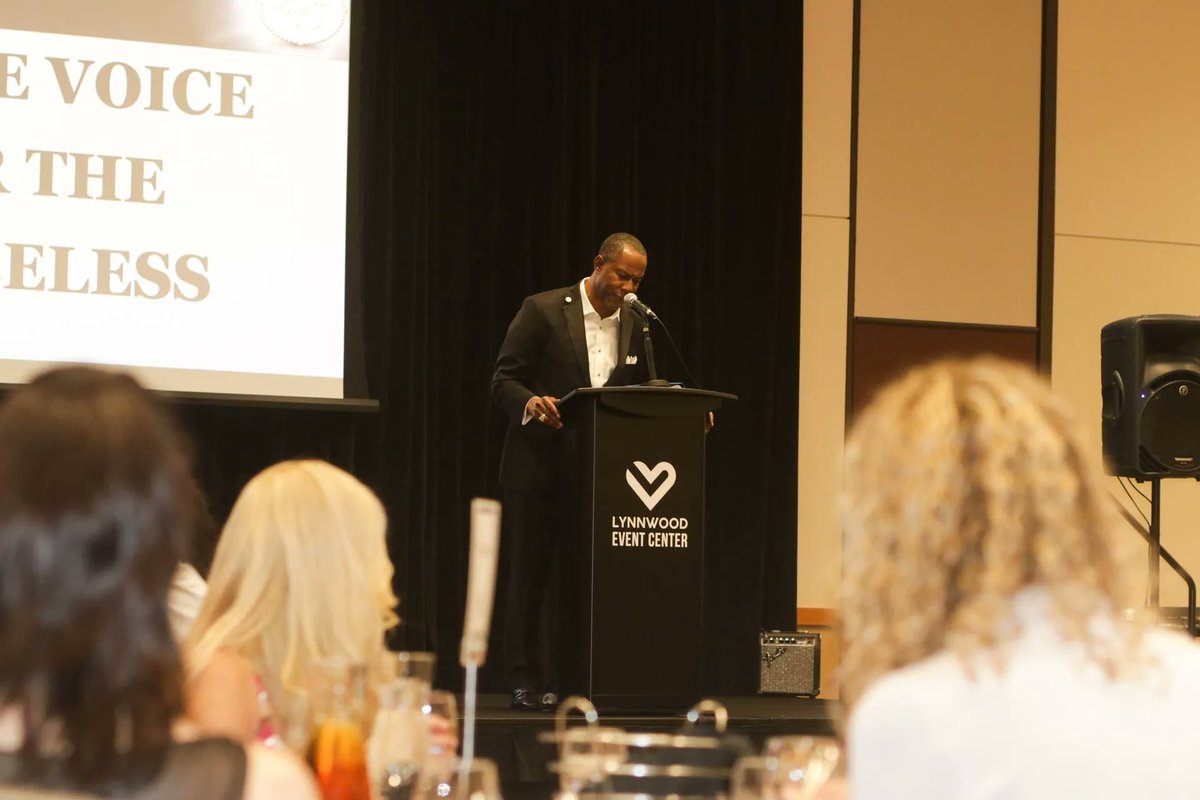 RiseUpAcademyNW's tweet photo. Last year’s Gala was unforgettable… and we’re back!🎉

Krist Novoselic returns as Gala Ambassador for our 26th Annual Gala – “Together We Rise” on Nov 7 at the Lynnwood Event Center.
Seats are filling fast – grab yours now
👉 https://t.co/OKilRdscS3
#TogetherWeRise #RUA26thGala https://t.co/4kKzDZbmkT