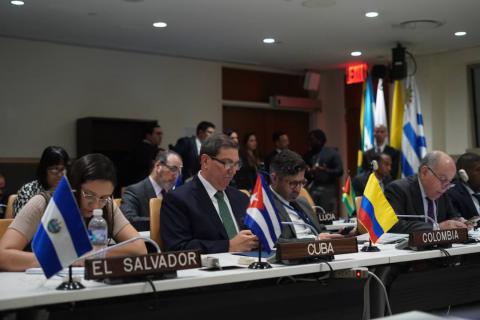 Fragmentos de la Intervención del ministro de Relaciones Exteriores, Bruno Rodríguez Parrilla, en Reunión de Ministros de Relaciones Exteriores de la #CELAC

cubaminrex.cu/es/rechaza-can…