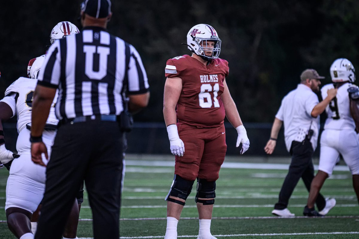 Weeks 1-4 Highlights - hudl.com/v/2Sk2DX

Full Qualifier - True Freshman - 6’4 290

<a href="/CoachJones_75/">Jermaine Jones Jr</a> <a href="/CoachWood_HCC/">Marcus Wood Sr.</a> <a href="/CoachKam3/">Kameron Myers</a> <a href="/CoachCJ_Johnson/">Coach CJ Johnson</a> <a href="/JuCoFootballACE/">JuCo Football Forer</a> <a href="/JUCOFFrenzy/">JUCO Football Frenzy</a> <a href="/MSJUCOREPORT/">MS JUCO FOOTBALL™️</a>