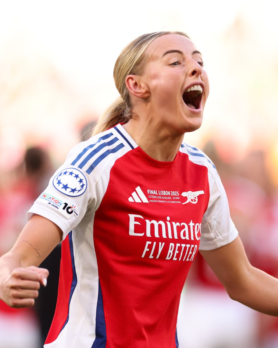 ArsenalWFC's tweet photo. Taking fifth place in the Ballon d'Or.

A well deserved recognition and outstanding achievement - well done, Chloe ❤️ https://t.co/F8TJ97jUZP