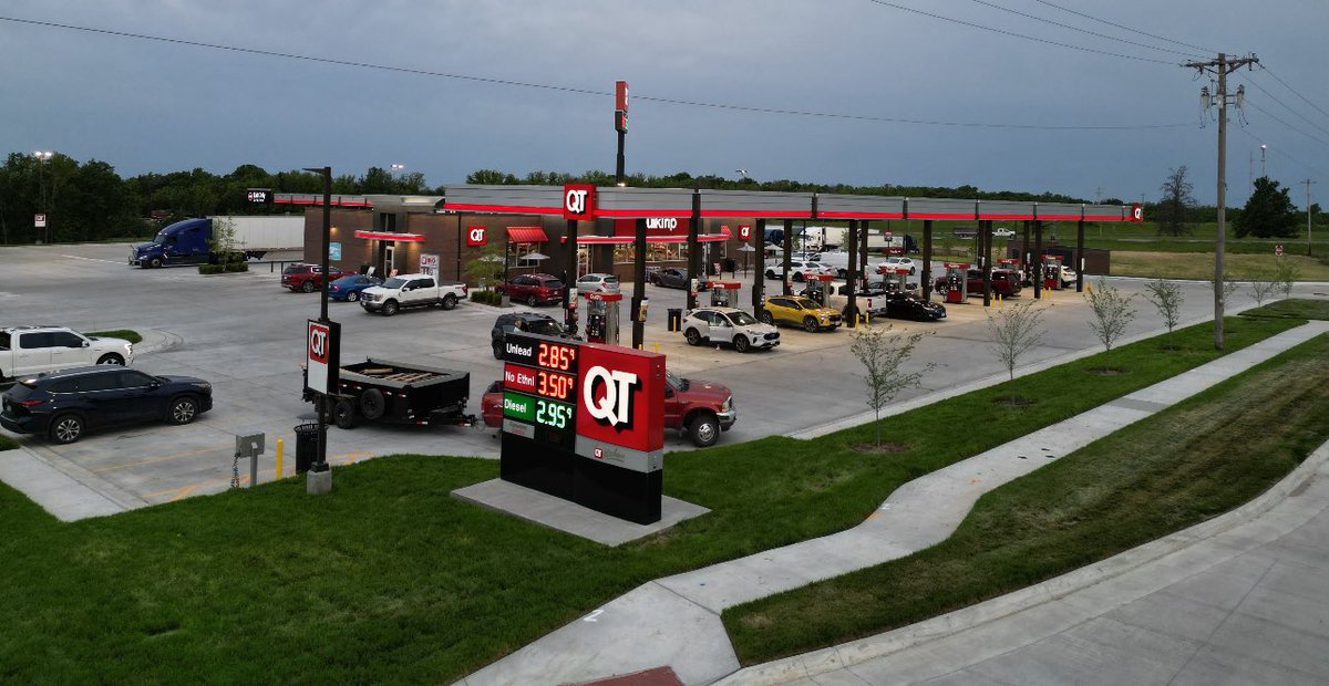 Impact4800's tweet image. A business with good signage is the sign of a good business. ✨🤩

#AnySignAnywhere