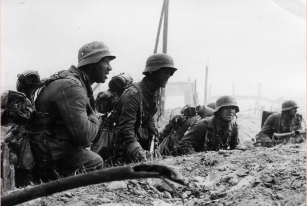 22 September 1942

We were driven off the crest of the hill at dawn. Soviet tanks clattered up from the factories, infantry swarming after them. We poured fire down on them, including from a handful of Panzerbüchse, but it was not enough. Several parts of the line were overrun,