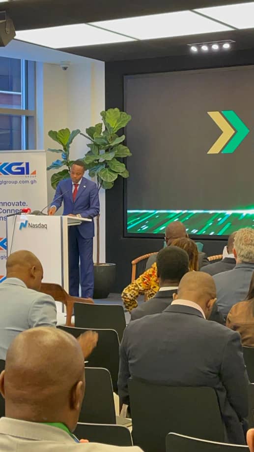 dsengeh's tweet image. It is such a distinguished honor to represent President Bio and Sierra Leone at the Nasdaq for the Forward Africa Leaders Symposium hosted by APRM. As President Bio said in the remarks I read, the destiny of Africa is digital.