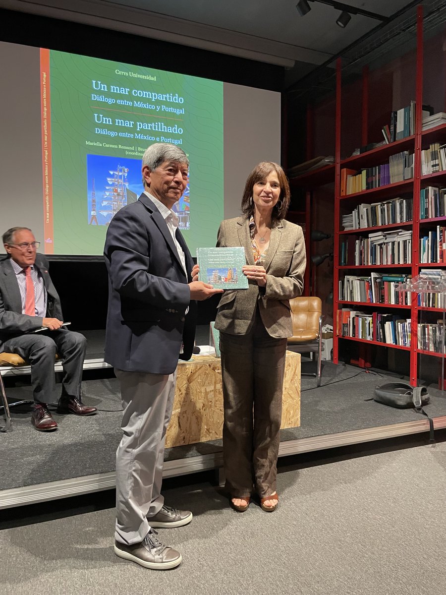 Tuvimos el honor de participar, junto con João Nuno Calvão da Silva, Vicerrector de la <a href="/UnivdeCoimbra/">Universidade de Coimbra</a>, y la Vicerrectora de <a href="/UPorto/">Universidade Porto</a>, Profesora Fátima Vieira, en la presentación del libro “Un mar compartido: Diálogos entre MX y PT”, publicado por el programa editorial de <a href="/cetysuni/">CETYS Universidad</a>