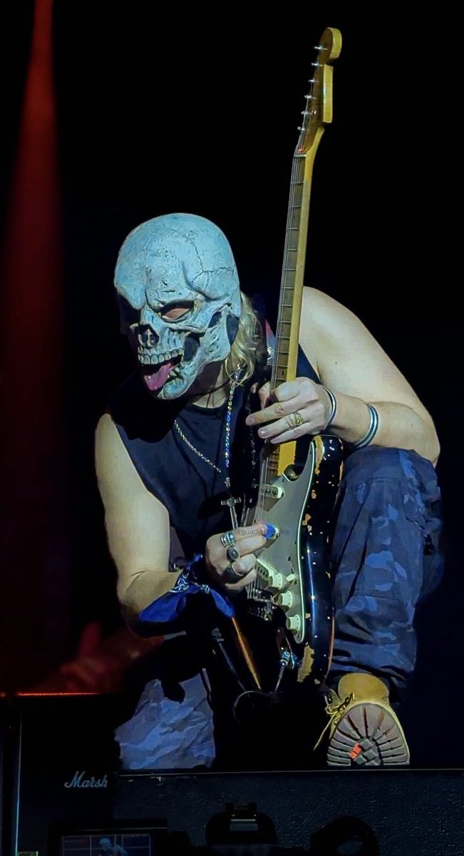 vo’ me llega’ a dar bola y yo no te cago ni con el mate, uno vo’ uno yo <a href="/GuidoAIRBAG/">Guido Armido</a>