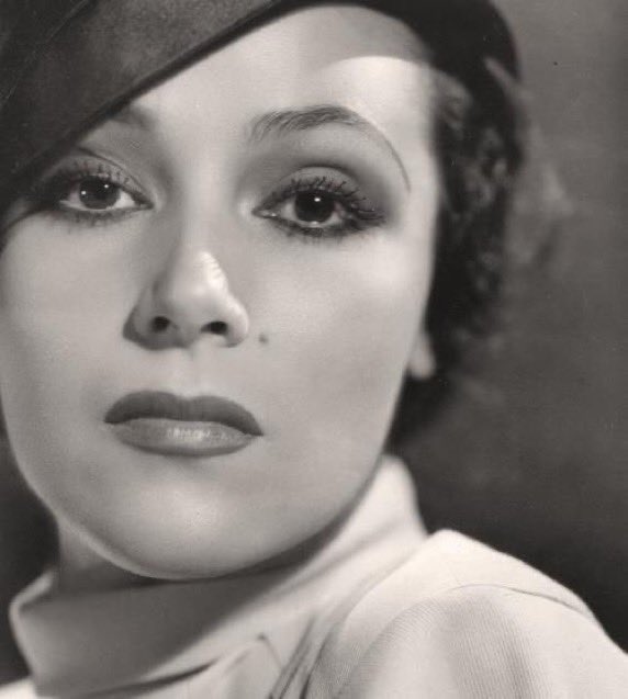 PG13Reynolds's tweet image. Color Me Hispanic &amp;gt; Celebrating #HispanicHeritageMonth

Lupe Velez * Katy Jurado * Carmen Miranda * Dolores del Rio 

#DEI #Latinx