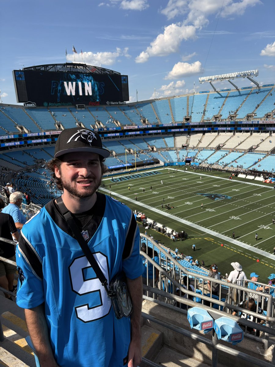 Had such a great time at the Panthers game yesterday. Was great to see them win. Got some new drip too🤩