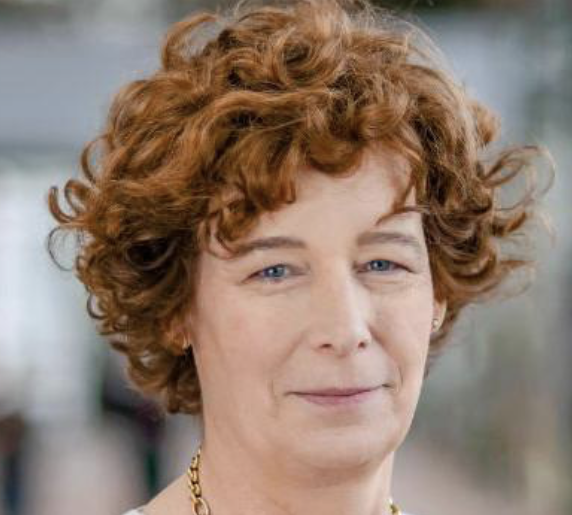 Geen man-gedoe rond Petra De Sutter aub. 

Je kan tegenwoordig geen inhoudelijke reactie meer zetten op sociale media op wat Petra De Sutter zegt.  Meteen zijn er altijd weer een paar die zich geroepen voelen om duidelijk te maken dat zij een man is. 
Kijk, luister.  Ik heb geen