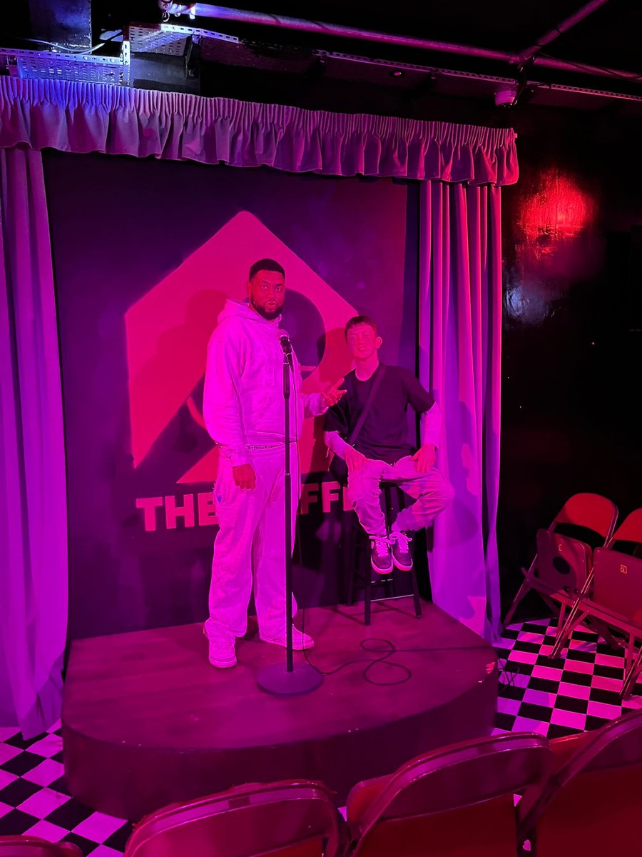 Grassroot_Comm's tweet image. Met Charlie on detached youth work the other week. we supported him years ago on a youth-led food bank project in South Bristol that was youth-led.

Fast forward 5 years, and he’s just been accepted into the Bristol School of Acting 🎭 From grassroots to big dreams!