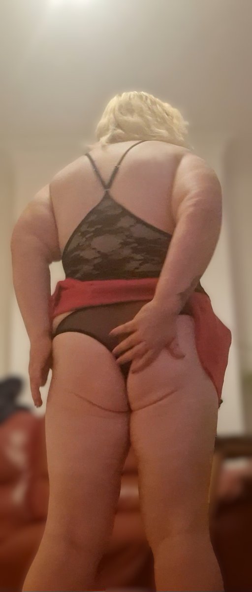 Daisy Curves. NSFW. 100% natural MILF tweet media